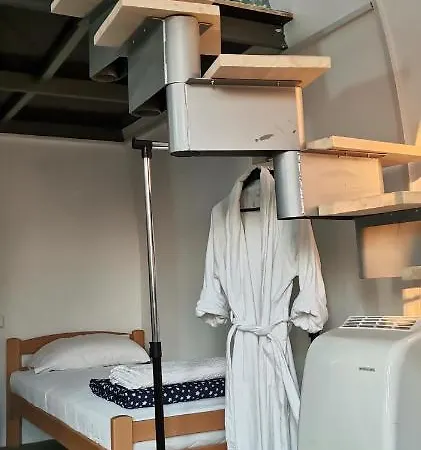 Api-centar * Gornji Milanovac