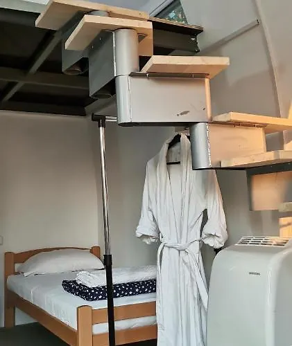 Api-centar * Gornji Milanovac